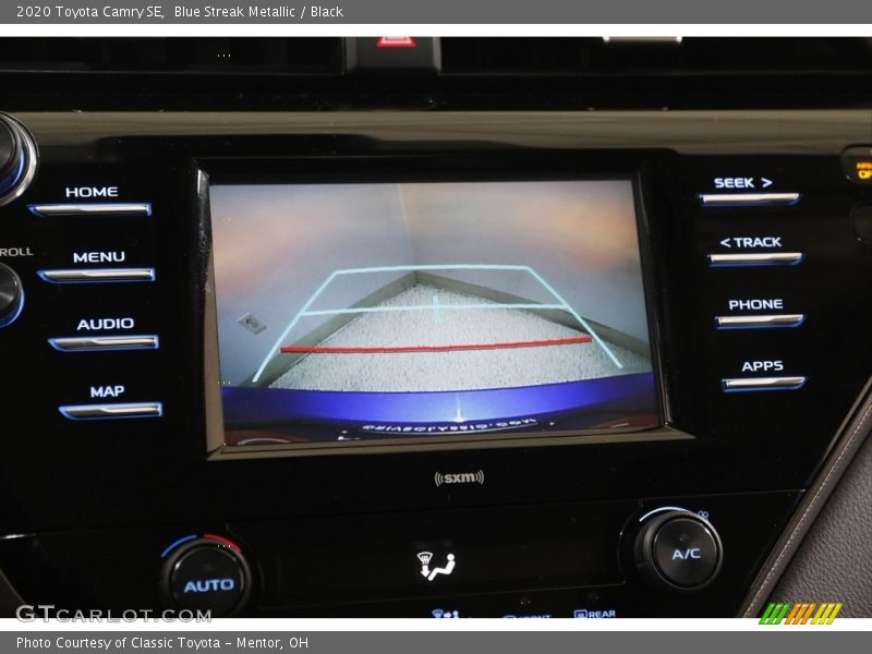 Blue Streak Metallic / Black 2020 Toyota Camry SE