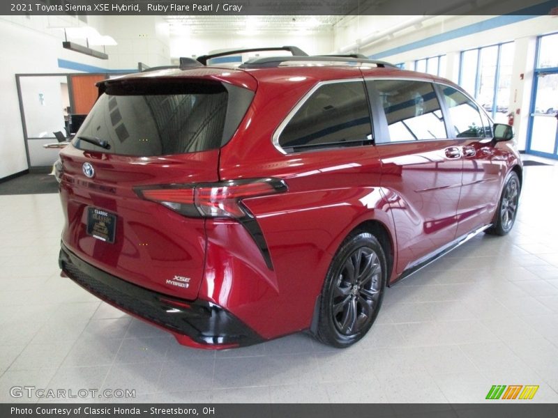 Ruby Flare Pearl / Gray 2021 Toyota Sienna XSE Hybrid