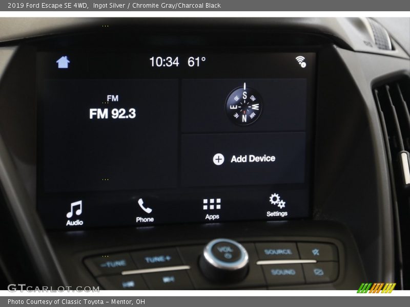 Ingot Silver / Chromite Gray/Charcoal Black 2019 Ford Escape SE 4WD