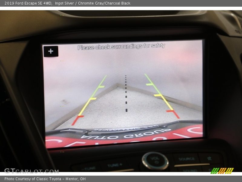 Ingot Silver / Chromite Gray/Charcoal Black 2019 Ford Escape SE 4WD