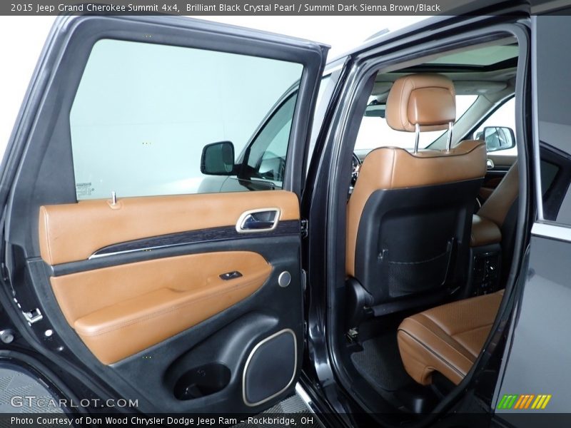 Brilliant Black Crystal Pearl / Summit Dark Sienna Brown/Black 2015 Jeep Grand Cherokee Summit 4x4