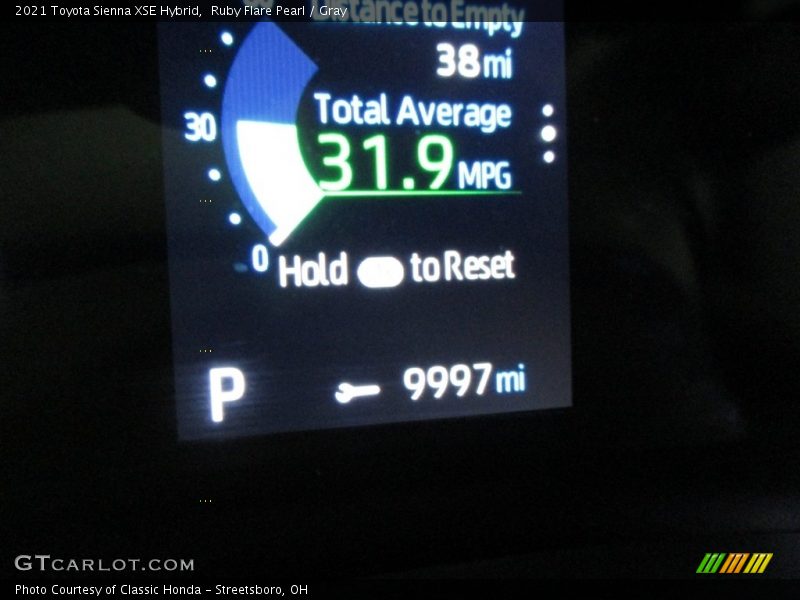 Ruby Flare Pearl / Gray 2021 Toyota Sienna XSE Hybrid