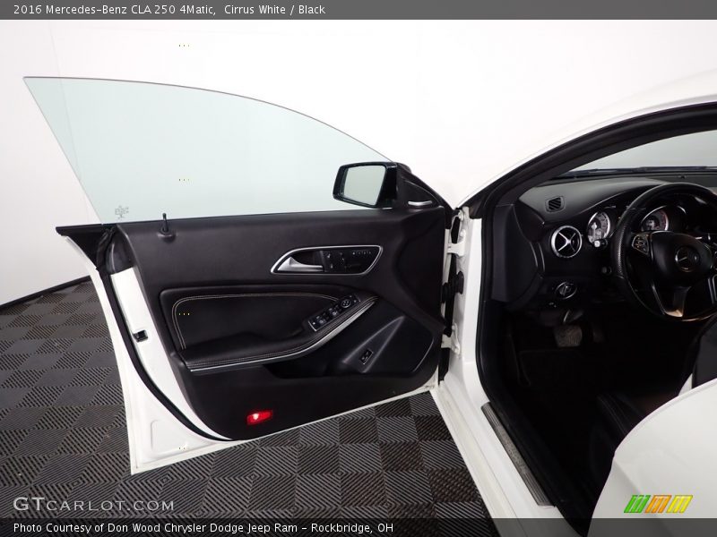 Cirrus White / Black 2016 Mercedes-Benz CLA 250 4Matic
