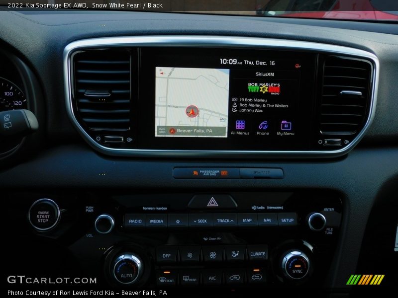 Snow White Pearl / Black 2022 Kia Sportage EX AWD