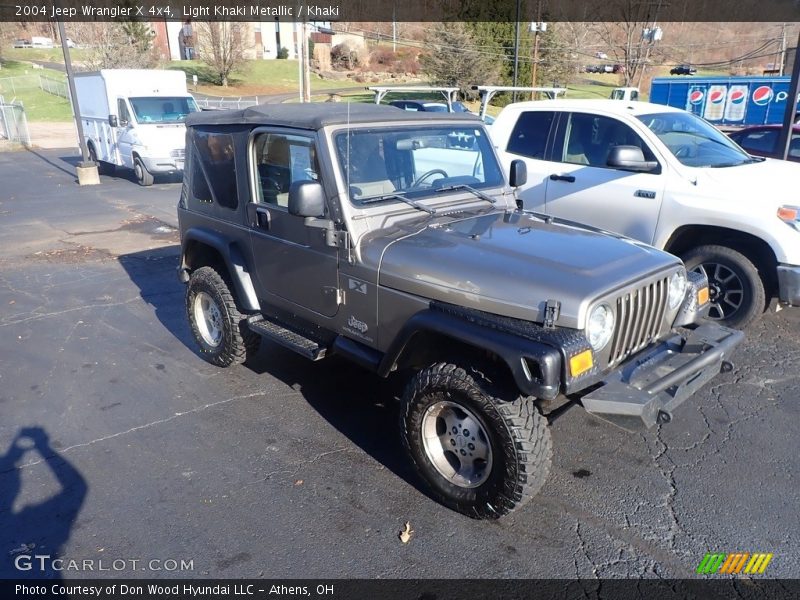 Light Khaki Metallic / Khaki 2004 Jeep Wrangler X 4x4
