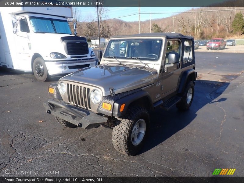 Light Khaki Metallic / Khaki 2004 Jeep Wrangler X 4x4