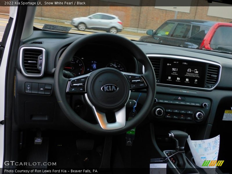 Snow White Pearl / Black 2022 Kia Sportage LX