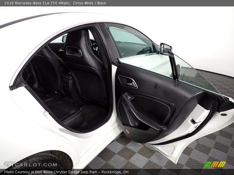 Cirrus White / Black 2016 Mercedes-Benz CLA 250 4Matic