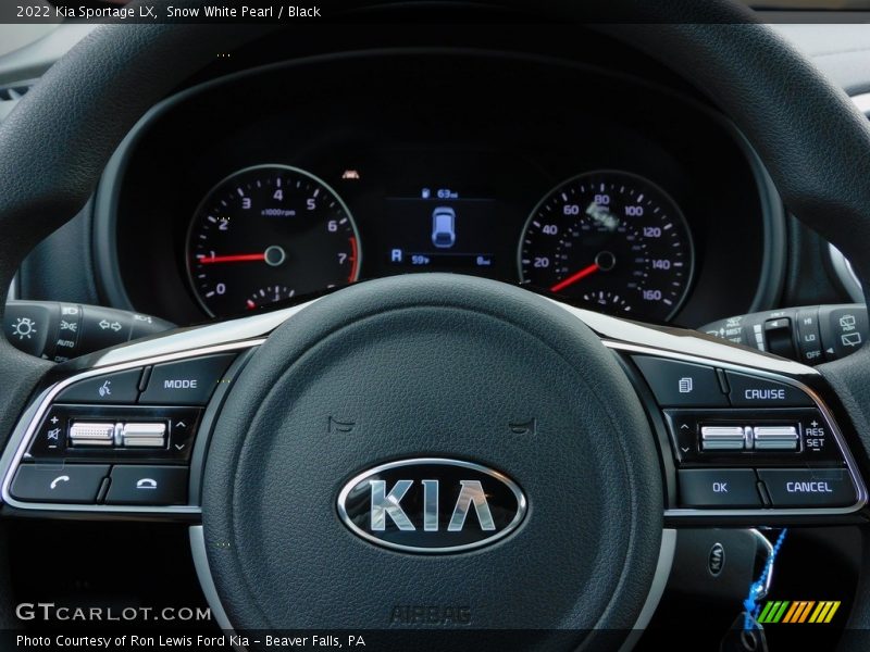 Snow White Pearl / Black 2022 Kia Sportage LX