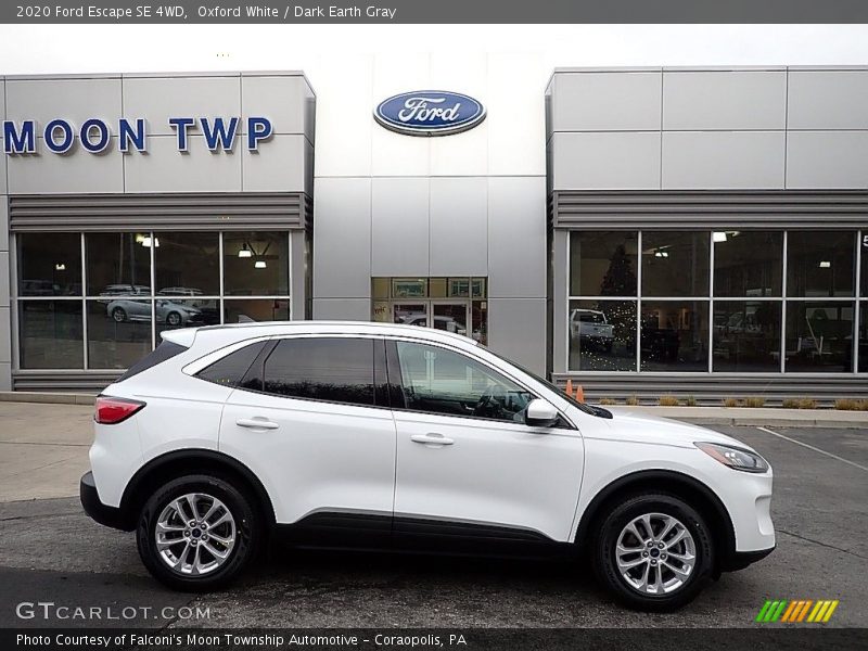 Oxford White / Dark Earth Gray 2020 Ford Escape SE 4WD
