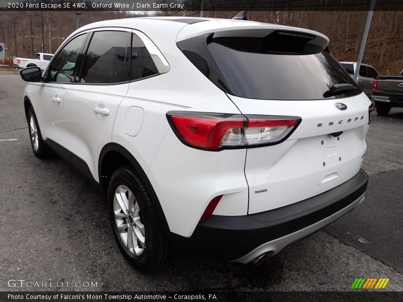Oxford White / Dark Earth Gray 2020 Ford Escape SE 4WD