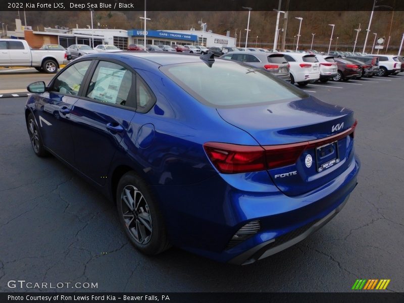 Deep Sea Blue / Black 2022 Kia Forte LXS