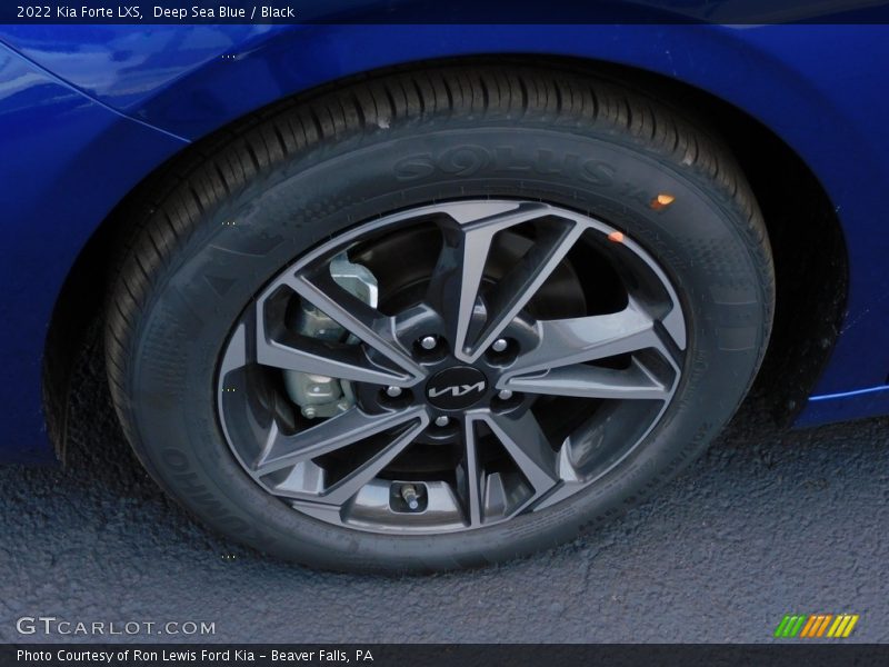 Deep Sea Blue / Black 2022 Kia Forte LXS