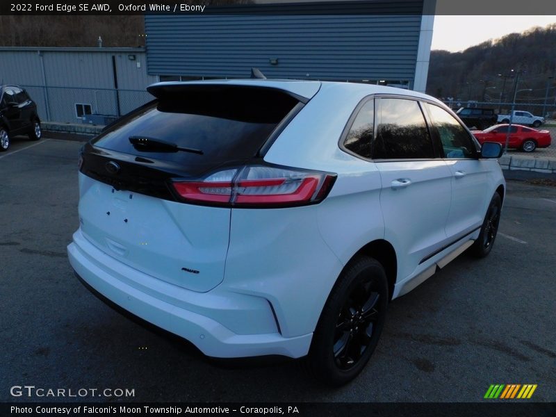 Oxford White / Ebony 2022 Ford Edge SE AWD