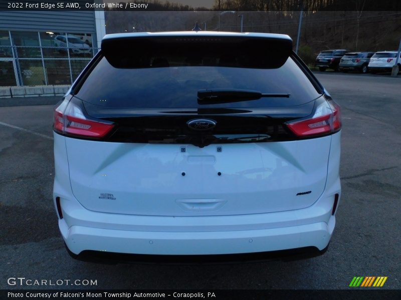 Oxford White / Ebony 2022 Ford Edge SE AWD