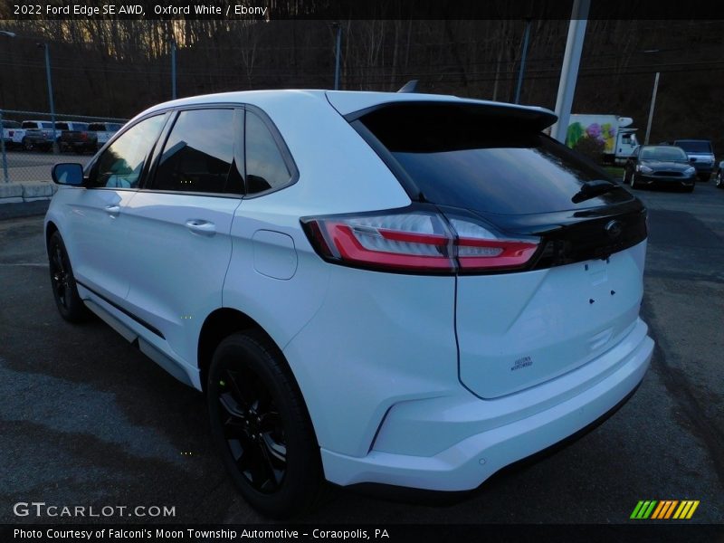 Oxford White / Ebony 2022 Ford Edge SE AWD
