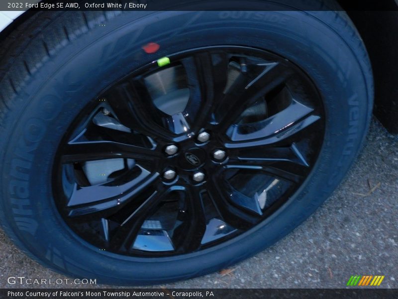 Oxford White / Ebony 2022 Ford Edge SE AWD