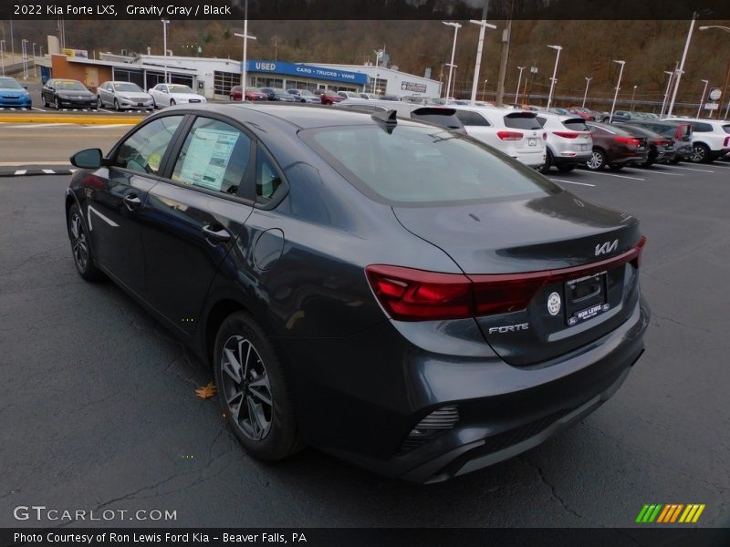 Gravity Gray / Black 2022 Kia Forte LXS