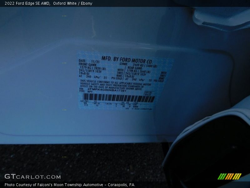 2022 Edge SE AWD Oxford White Color Code YZ
