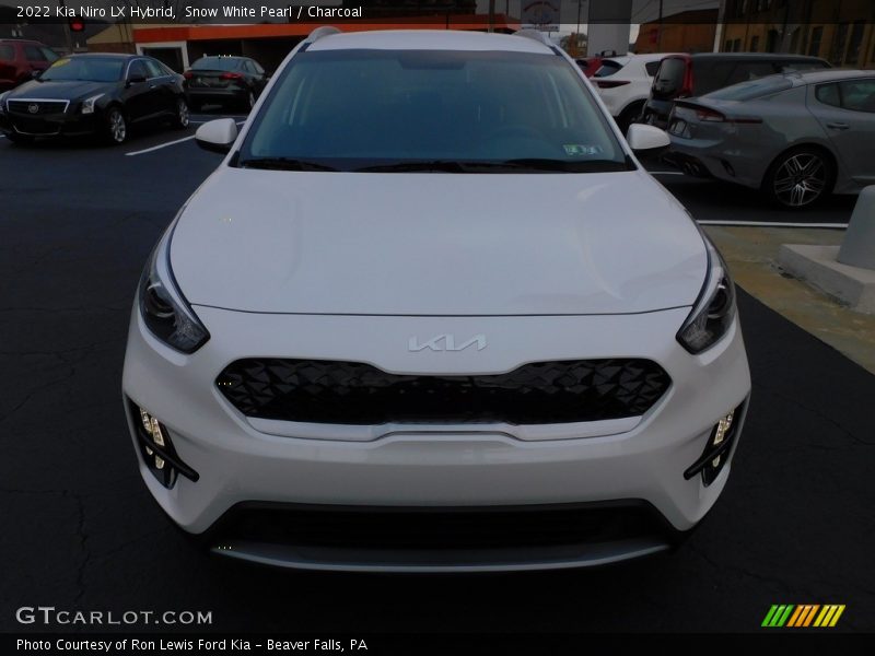 Snow White Pearl / Charcoal 2022 Kia Niro LX Hybrid