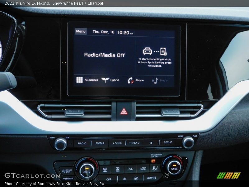 Snow White Pearl / Charcoal 2022 Kia Niro LX Hybrid