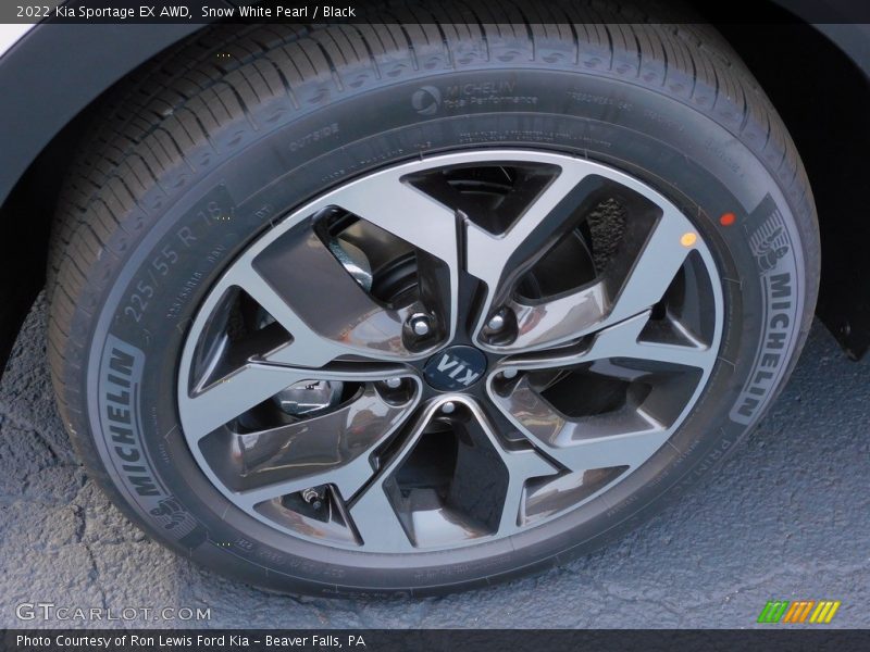 Snow White Pearl / Black 2022 Kia Sportage EX AWD