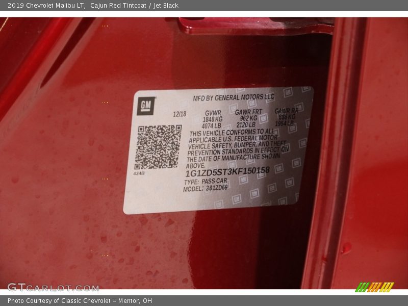 Cajun Red Tintcoat / Jet Black 2019 Chevrolet Malibu LT
