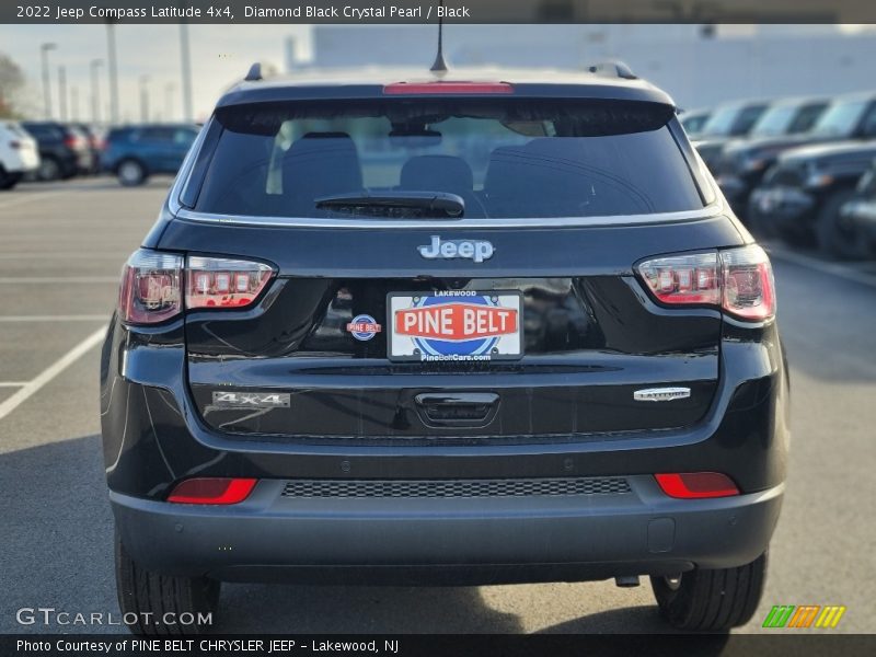 Diamond Black Crystal Pearl / Black 2022 Jeep Compass Latitude 4x4