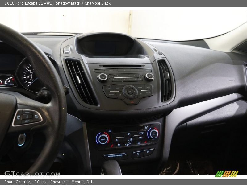 Shadow Black / Charcoal Black 2018 Ford Escape SE 4WD