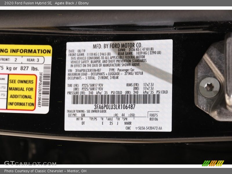 Agate Black / Ebony 2020 Ford Fusion Hybrid SE