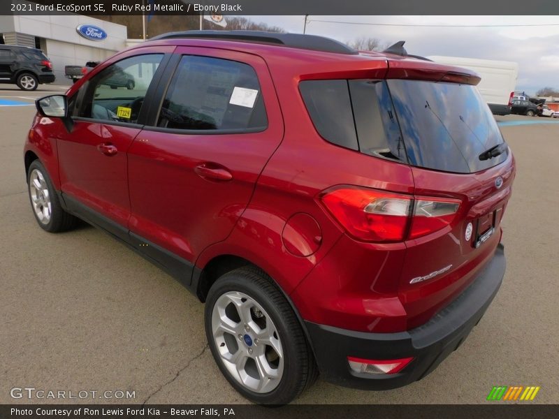 Ruby Red Metallic / Ebony Black 2021 Ford EcoSport SE