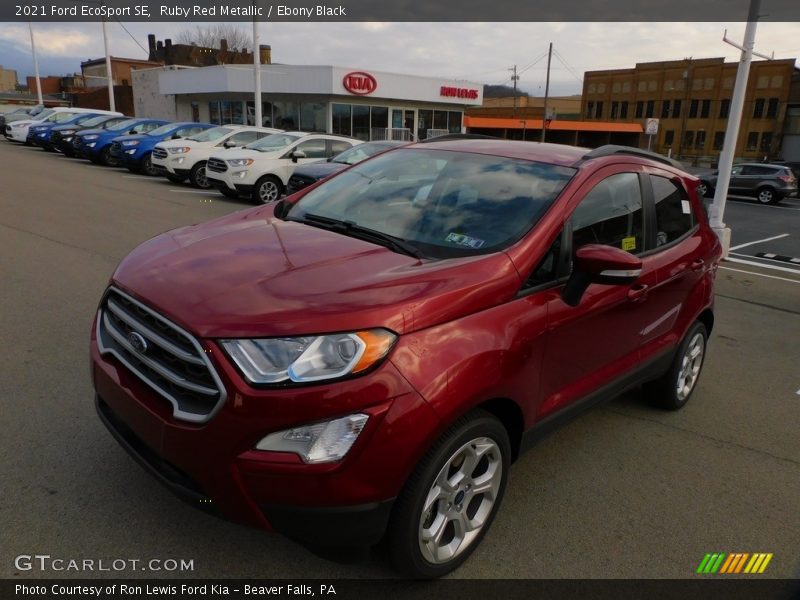 Ruby Red Metallic / Ebony Black 2021 Ford EcoSport SE
