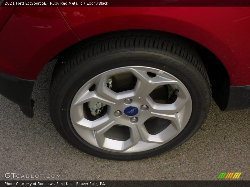 Ruby Red Metallic / Ebony Black 2021 Ford EcoSport SE