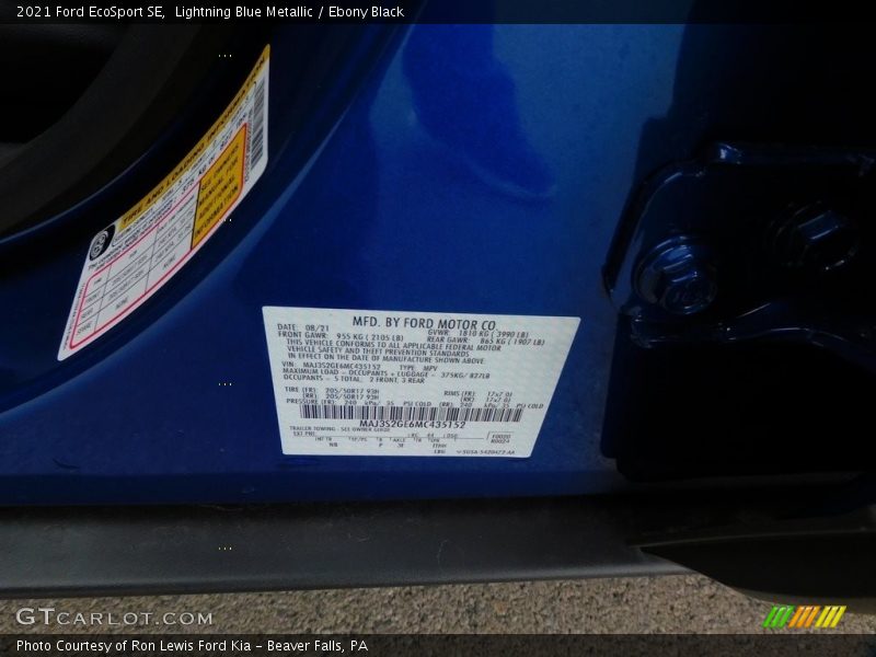 Lightning Blue Metallic / Ebony Black 2021 Ford EcoSport SE