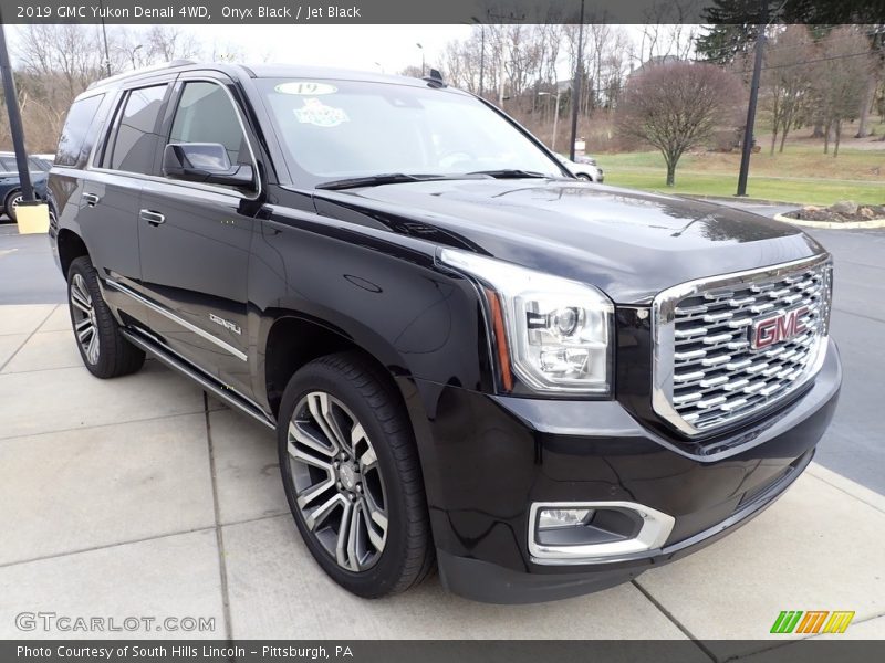 Onyx Black / Jet Black 2019 GMC Yukon Denali 4WD