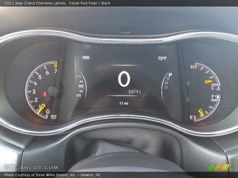 Velvet Red Pearl / Black 2021 Jeep Grand Cherokee Laredo