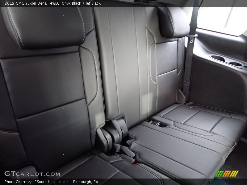 Onyx Black / Jet Black 2019 GMC Yukon Denali 4WD
