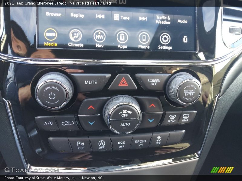 Velvet Red Pearl / Black 2021 Jeep Grand Cherokee Laredo