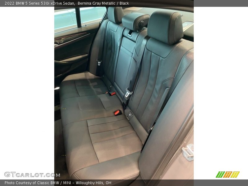 Bernina Gray Metallic / Black 2022 BMW 5 Series 530i xDrive Sedan