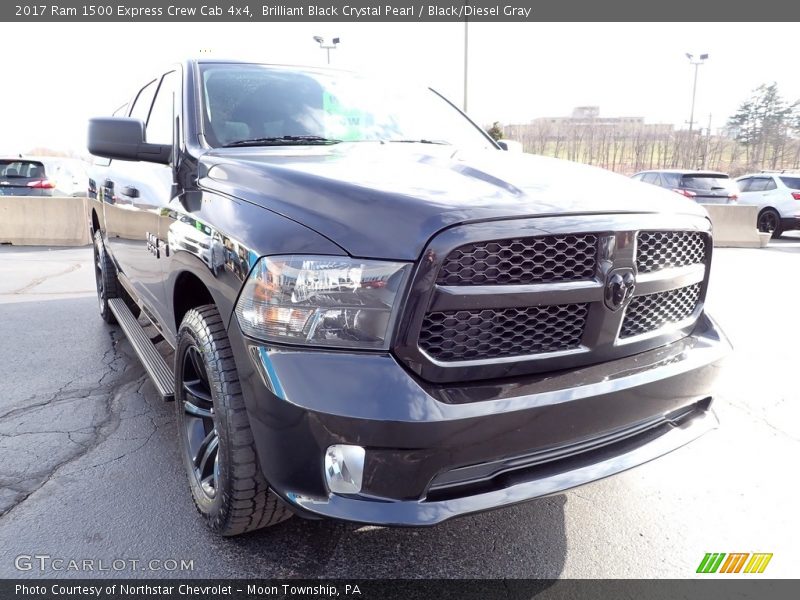 Brilliant Black Crystal Pearl / Black/Diesel Gray 2017 Ram 1500 Express Crew Cab 4x4