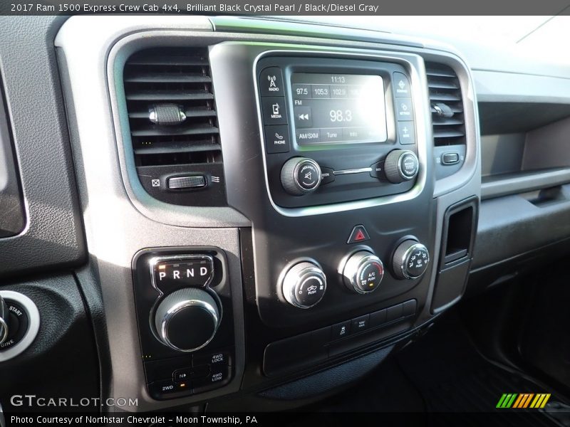 Brilliant Black Crystal Pearl / Black/Diesel Gray 2017 Ram 1500 Express Crew Cab 4x4