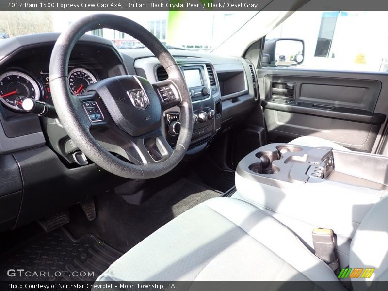 Brilliant Black Crystal Pearl / Black/Diesel Gray 2017 Ram 1500 Express Crew Cab 4x4