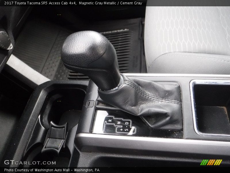 Magnetic Gray Metallic / Cement Gray 2017 Toyota Tacoma SR5 Access Cab 4x4