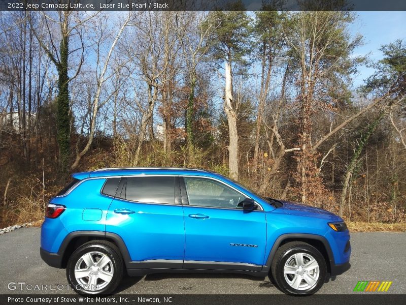 Laser Blue Pearl / Black 2022 Jeep Compass Latitude