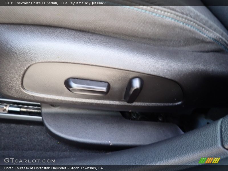 Blue Ray Metallic / Jet Black 2016 Chevrolet Cruze LT Sedan