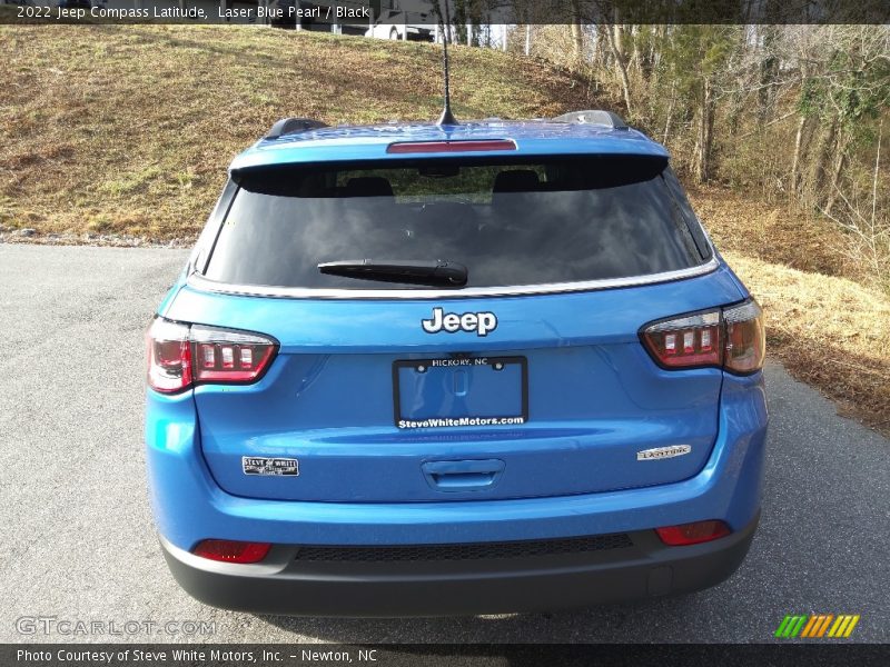 Laser Blue Pearl / Black 2022 Jeep Compass Latitude