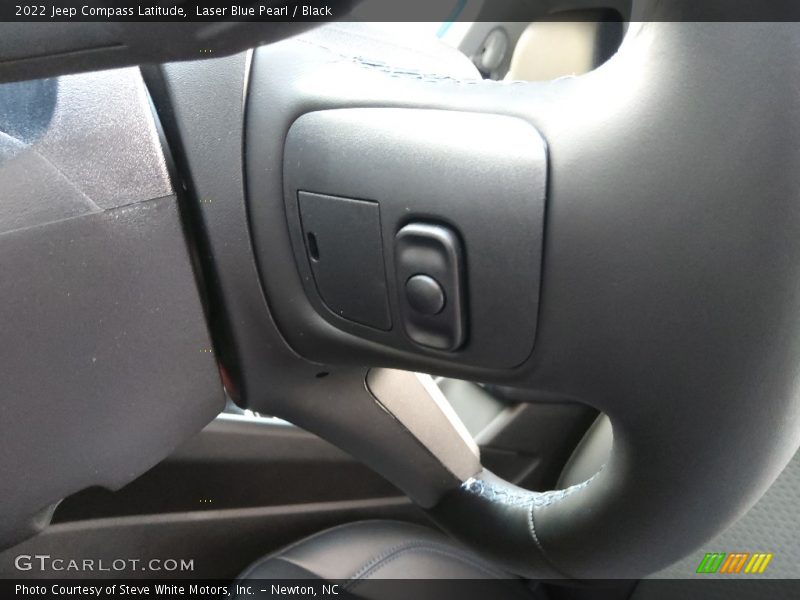 Laser Blue Pearl / Black 2022 Jeep Compass Latitude