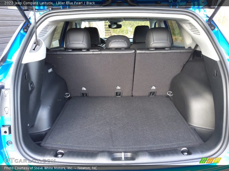 Laser Blue Pearl / Black 2022 Jeep Compass Latitude