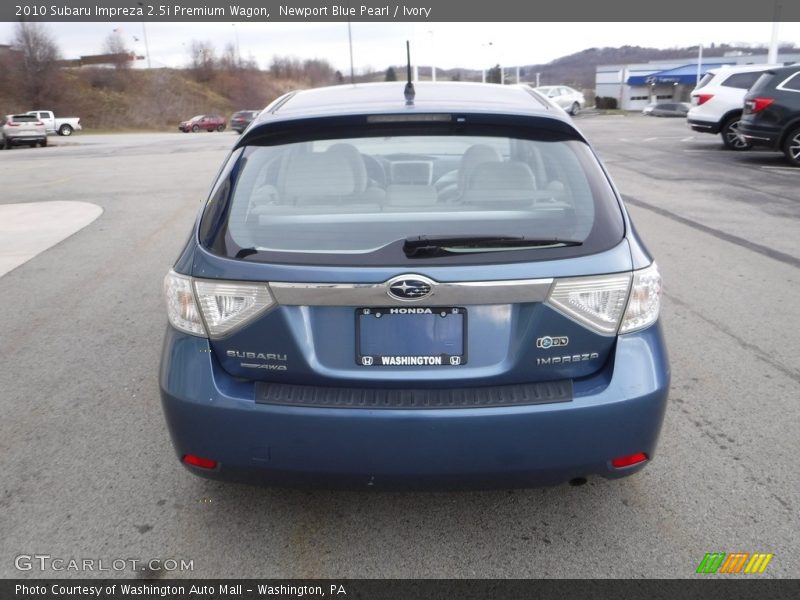Newport Blue Pearl / Ivory 2010 Subaru Impreza 2.5i Premium Wagon