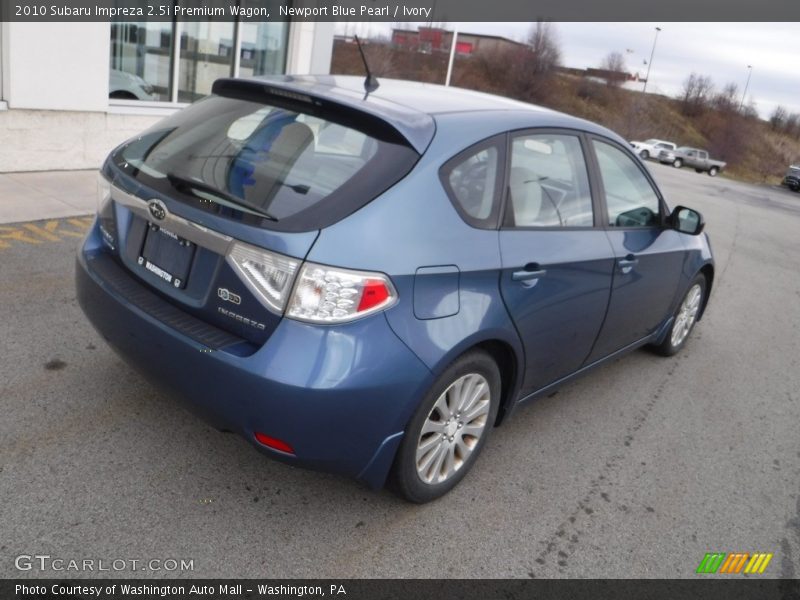 Newport Blue Pearl / Ivory 2010 Subaru Impreza 2.5i Premium Wagon
